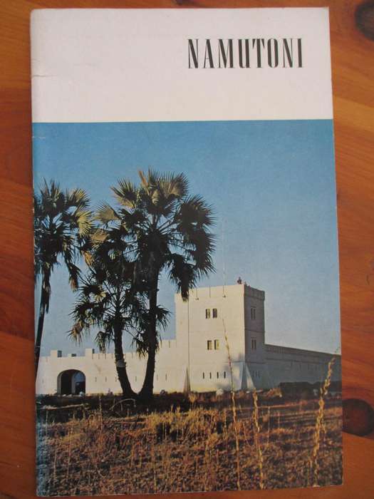 NAMUTONI deur D.W. Krynauw