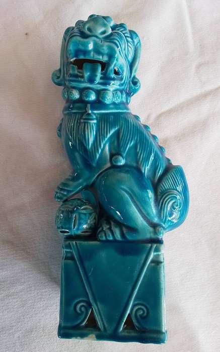 Vintage Balboa Hand Made Turquoise Foo Dogs