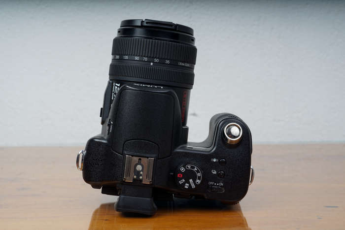 Panasonic Lumix DMC-FZ50 10mp CCD-sensor digital bridge camera *Leica Vario-Elmarit lens*