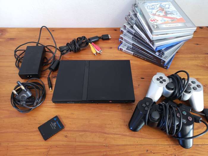 Sony PS2 slim + games bundle