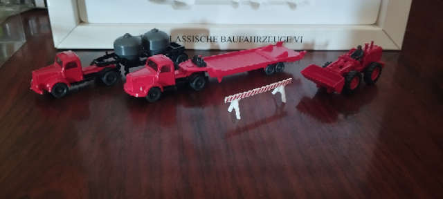 Wiking Autodrom Collectors Set - 3 Vehicles  - 1/87 Scale
