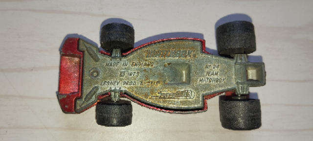 Matchbox Superfast Racing Car "Team Matchbox"