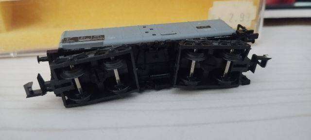 Minitrix  DB Heavy Oil Tanker Wagon - Schweröl-Kesselwagen - 3506 - N Gauge