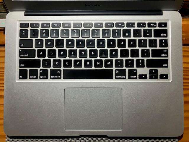 Apple MacBook Air