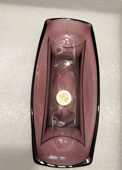 1940/60HAZEL Atlas glass company Amethyst relish dish+2crochet cloths Look at my Buy Now No Waiting