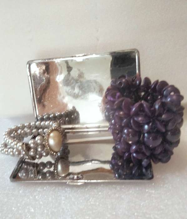 Cigarette case Monogram Silver Mirrored hinge 2 stretch Bracelets Faux Pearl Silvers+Purple wood