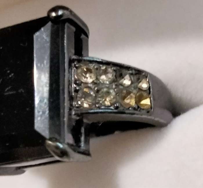 Dress RING Vintage Square dark composite stone - gunmetal tone