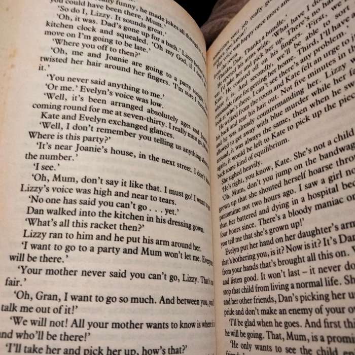 Martina Cole - The Lady Killer PB 1993 +The Business PB2007 -soft cover Pre-owned