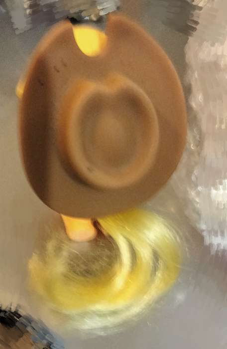McDonald's 2018 Hasbro yellow My little Pony Applejack Cuttie Mark Crew happy meal