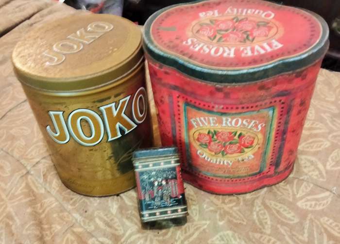 Tins -3 Tea - I  Traditional Black China Tea -1 Five Roses 1 JOKO