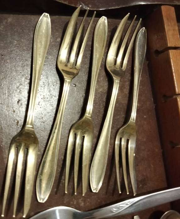 14 Items-6 Tspoons-5 Cake Forks-1 fork-1 COPPER Sugar bowl  blue Coal Scuttle Wood cake fork stand