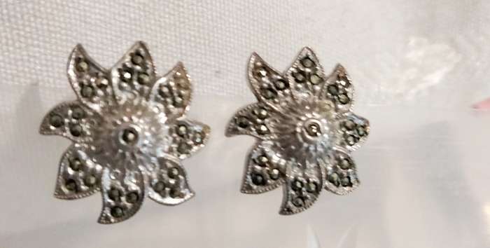 Sterling Silver Vintage Marcasite Earrings screw back on  LOOK at my BUY NOW  LISTINGS NO WATING