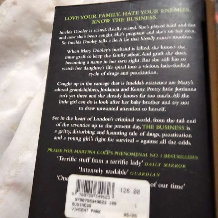 Martina Cole - The Lady Killer PB 1993 +The Business PB2007 -soft cover Pre-owned