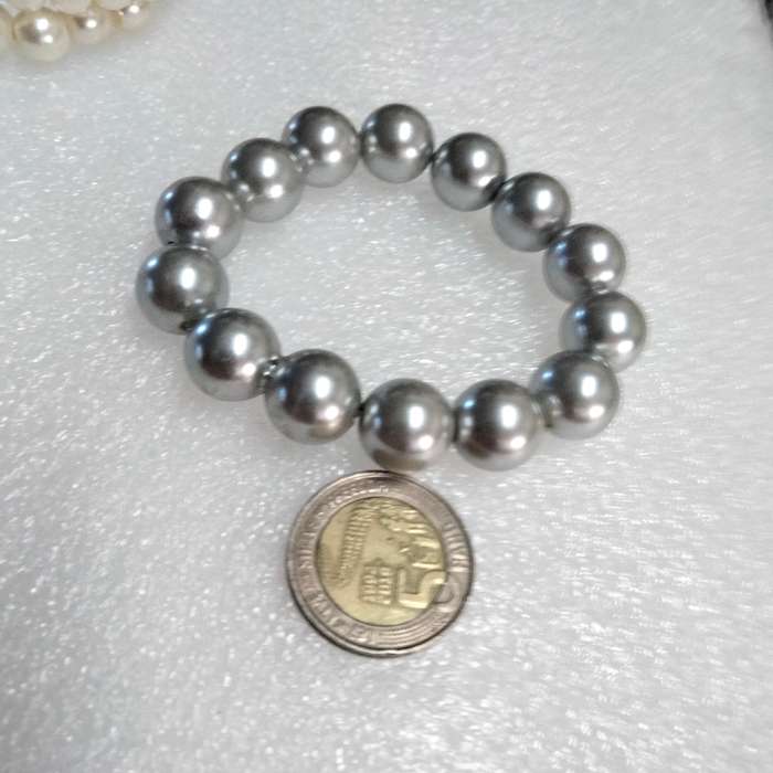 Bracelets 4 Stretch Faux Pearl 1 mix colours peach pink silver tone metal+2 cream 1 silver mix size