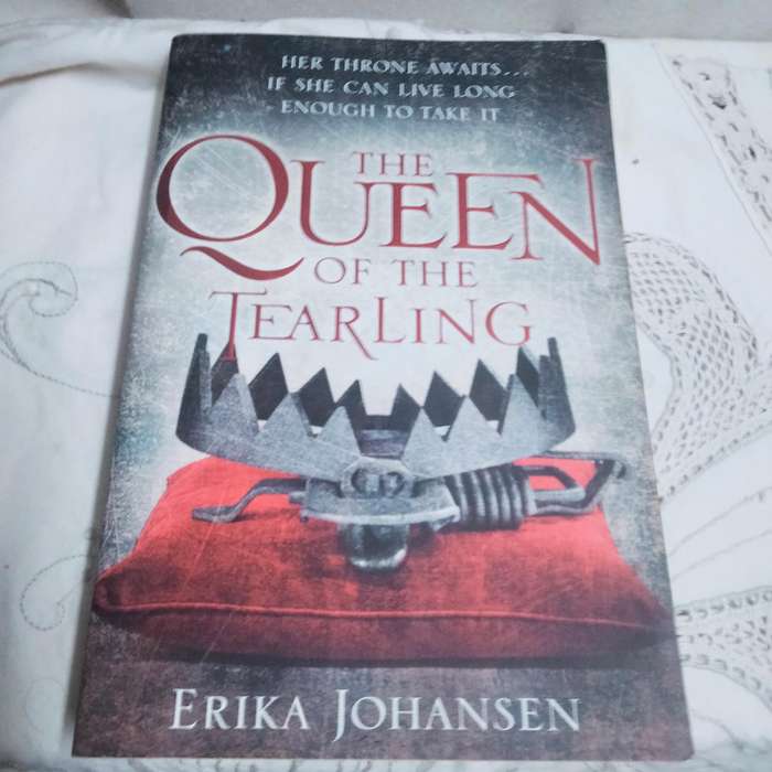 ERIKA JOHANSEN -3 books - The Queen of THE TEARLING + The FATE of the TEARLING- Pre-owned Softcover