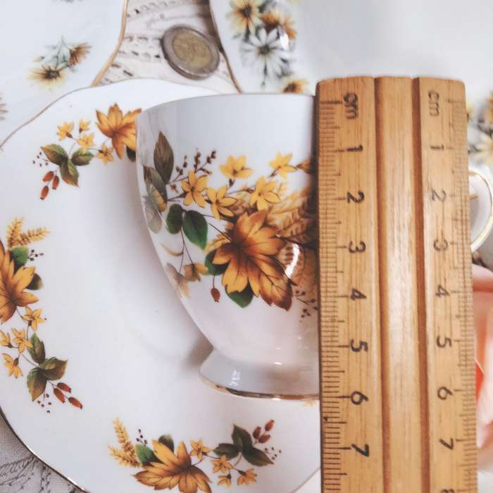 Queen Anne bone china Duo+Colclough 3 side/cake plate+1 saucerLOOK AT MY BUY NOW LISTINGS NO WAITING