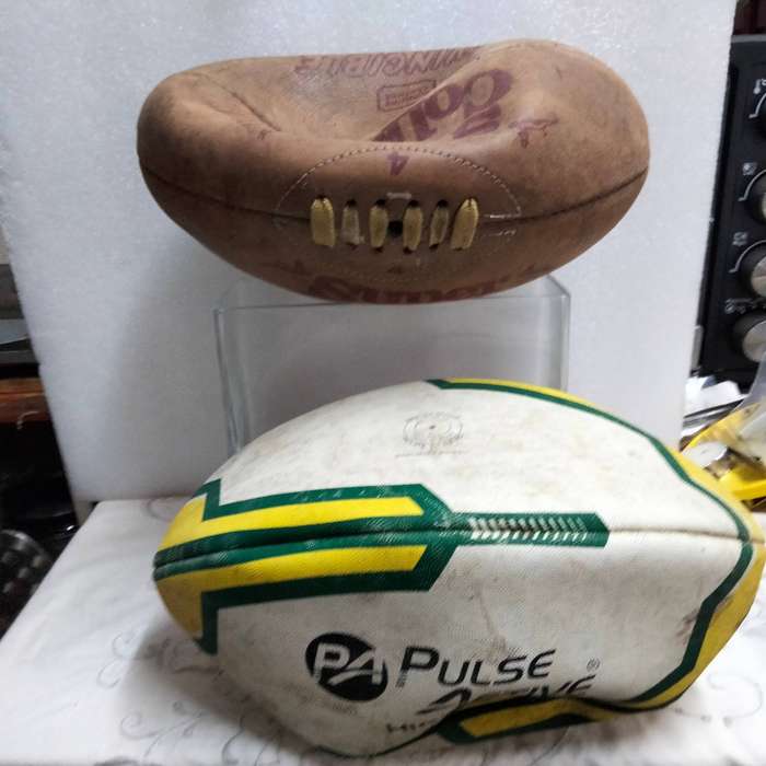 RUGBY BALLS-Super ColIege Invincible Genuine Leather+PA Pulse LOOK At My BUY NOW LISTINGS NO WAITING