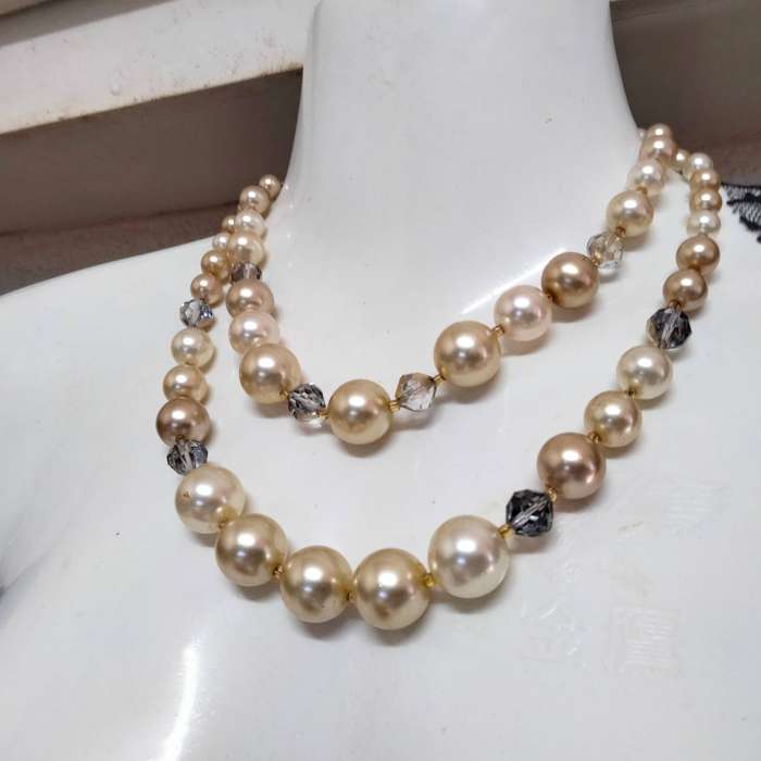 1 Necklace- vintage bib 2 strand faceted cut crystal clear+graduating faux Pearls