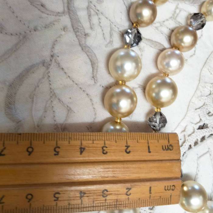 1 Necklace- vintage bib 2 strand faceted cut crystal clear+graduating faux Pearls