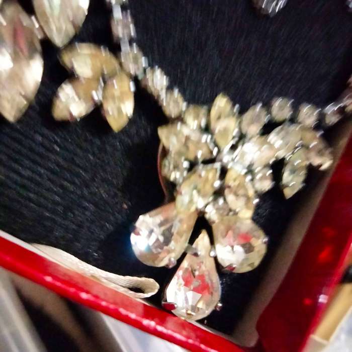 Vintage Necklace+dangle Earrings Rhinestones Pear Diamond square Shapes