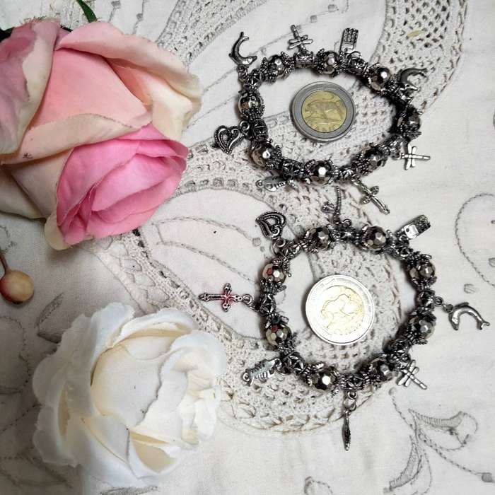 Bracelets 2 Stretch charms silver colour+Purse pearls fauxLOOK at my Buy Now items No Waiting
