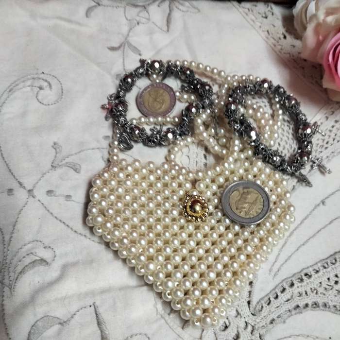 Bracelets 2 Stretch charms silver colour+Purse pearls fauxLOOK at my Buy Now items No Waiting