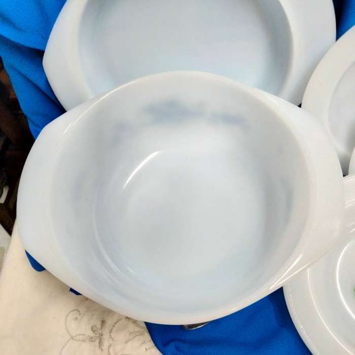 4 Milk Glass 1 Arcopol France Casserole dish+lid KALINKA+3 small bowlLOOK At My BUY NOW - NO WAITING
