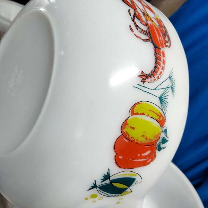 2 mix-Milk Glass mixing bowls -1 JAJ lobster pattern+1 Large plain LOOK At My BUY NOW - NO WAITING