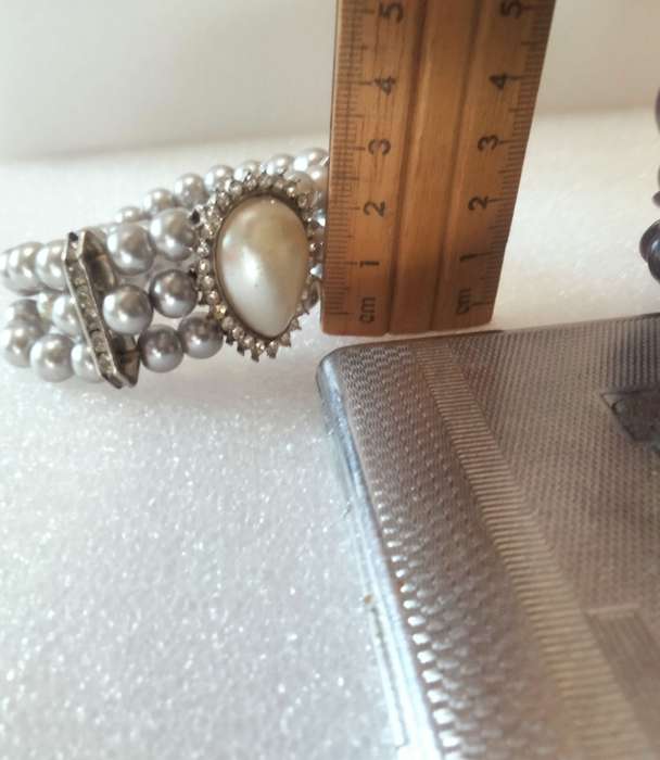 Cigarette case Monogram Silver Mirrored hinge 2 stretch Bracelets Faux Pearl Silvers+Purple wood
