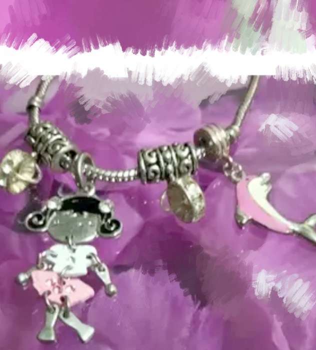 BRACELET Italian style 1-Dangle girl charm enameled pink+ black+Crystals+1 fish pink enameled+spacer