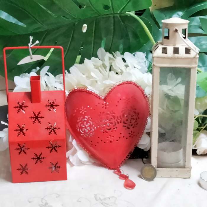3 Candles Holders +2 red  cutout metal design  LOOK At My BUY NOW LISTINGS NO WAITING