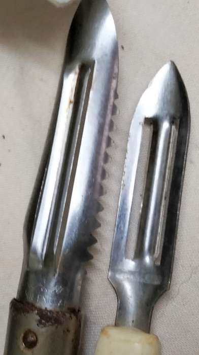 3 GREAT Vintage Kitchenalia DECOR items complete with rust loss of paint ALL for 1 BID