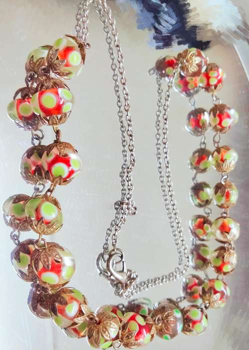 Necklace - Murano hand made Glass Lampwork spot green red white -chain Look at my buy now-No Waiting