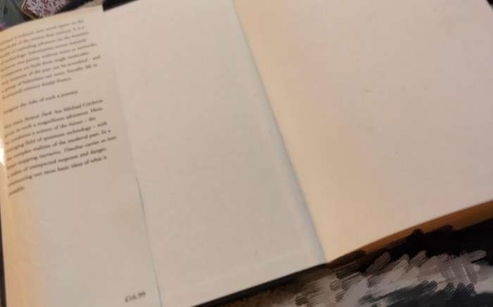 Book TIMELINE Michaebook Crichton PB1999 hardcover Pre-owned Pages 443 LOOK At My BUY NOW-NO WAITING