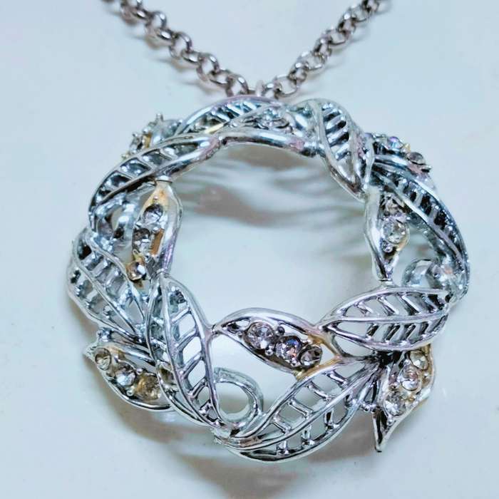 Necklace WREATH Celtic knot  Circle  leaves cut out+Rhinestones ADDED  modern belcher chain