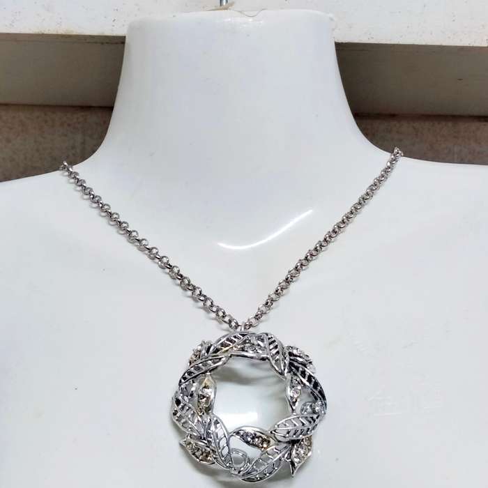 Necklace WREATH Celtic knot  Circle  leaves cut out+Rhinestones ADDED  modern belcher chain