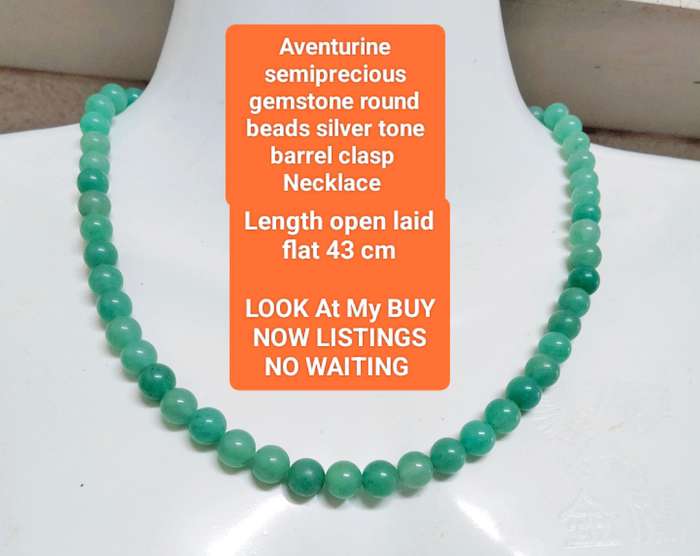 Necklace Green round Aventurine semi-precious gemstone lobster clasp silver tone metal