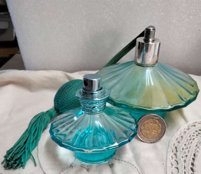 2 Perfume bottles Britney Spears blue glass 1has tassel+pump EmptyLOOK At My BUY NOW itemsNO WAITING