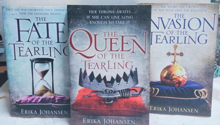 ERIKA JOHANSEN -3 books - The Queen of THE TEARLING + The FATE of the TEARLING- Pre-owned Softcover