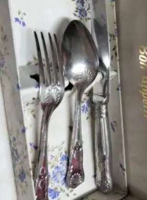 Kings Pattern Boxed sets bid each set  - fork knife Spoon LOOK AT MY BUY NOW LISTINGS NO WAITING