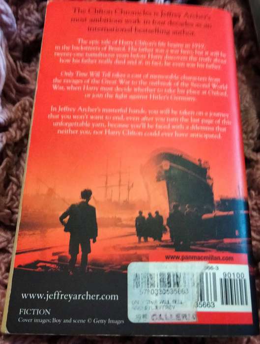2 booksJeffrey Archer Only Time Will Tell PB 2011+Blacklands Belinda BauerPB 2010softcover Pre-owned