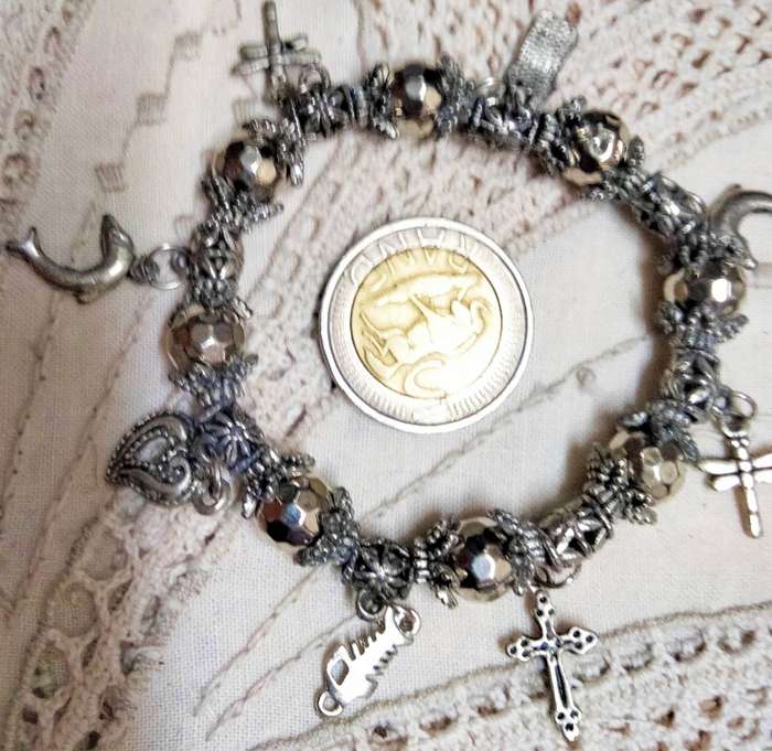 Bracelets 2 Stretch charms silver colour+Purse pearls fauxLOOK at my Buy Now items No Waiting