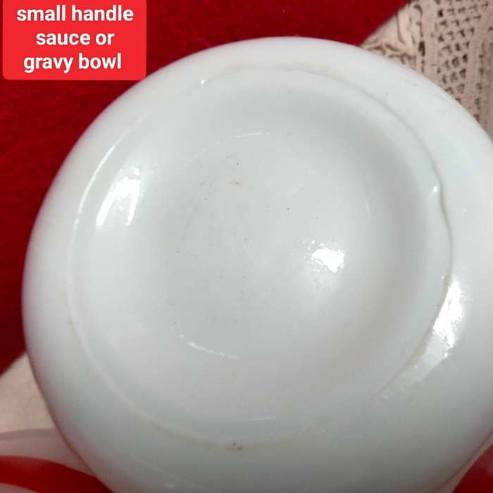 4 Milk Glass Mixing Bowls-Sunbeam 22-2Red Stripe 1no.13 no maker+sauceLOOK At My BUY NOW  NO WAITING