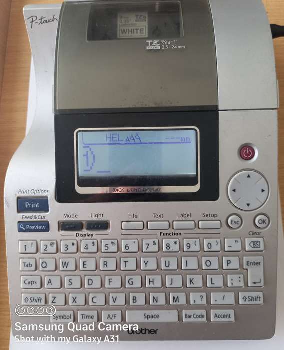 Brother PT-2700 Desktop Labelling System plus 3x tapes