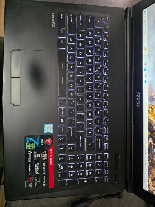 MSi GL62M 7RDX