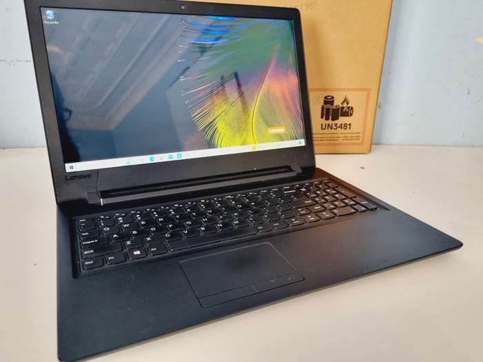LENOVO IDEAPAD 110 - INTEL CORE I3 6TH GEN - 500GB HARD DRIVE