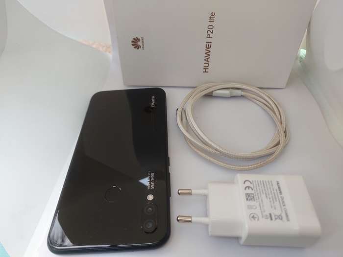 Huawei P20 Lite - Midnight Black - 64gb - Dual Sim