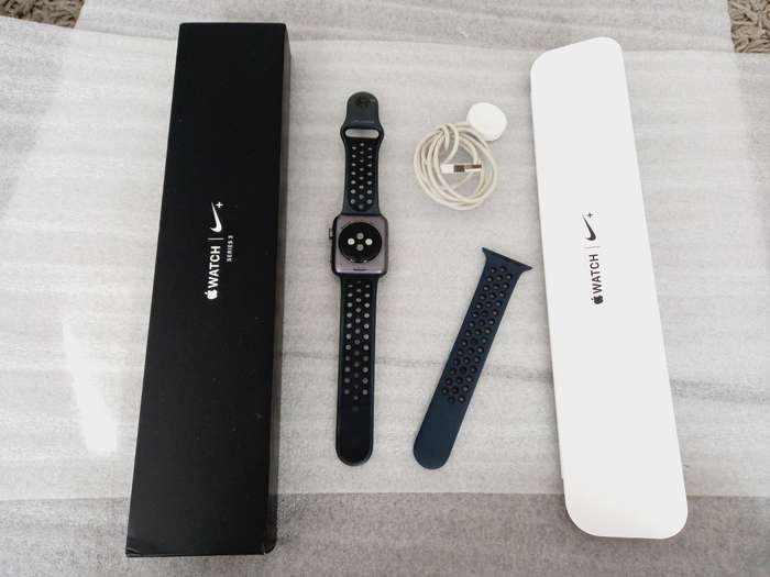APPLE WATCH SERIES 3 NIKE+ EDITION - 42MM