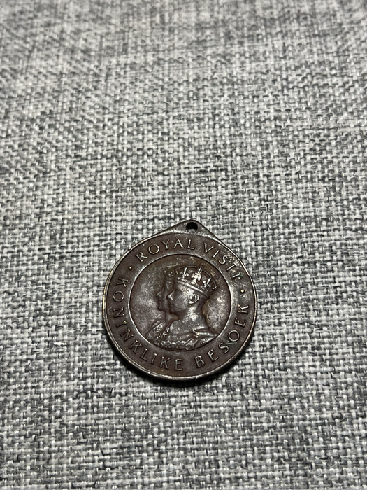 1947 South Africa Royal Visit Badge/Medal.