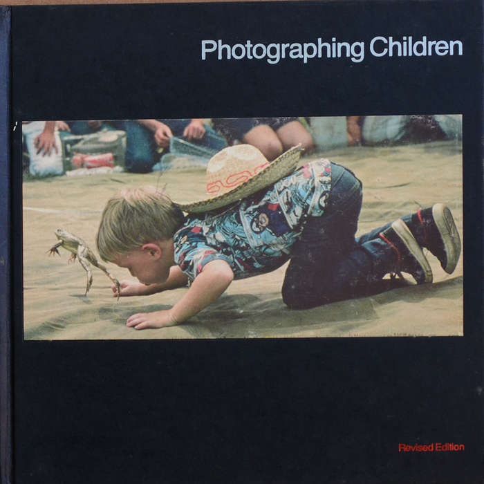 Photographing Children (Life Library of Photography)